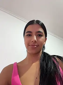 eva_roseee Adlı Modelin Canlı XXX Sohbeti