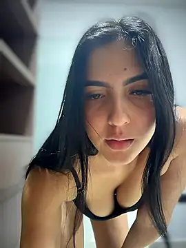 Chat XXX en directo de Sofia_Collins-