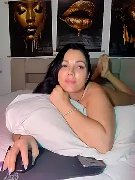 ReiyaRey Webcam-Show