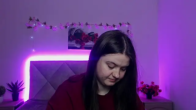 MavkaCute: απευθείας συνομιλία ΧΧΧ