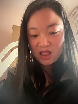 srr7788のライブXXXチャット