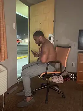 Stressreliever82 webkamerás műsora