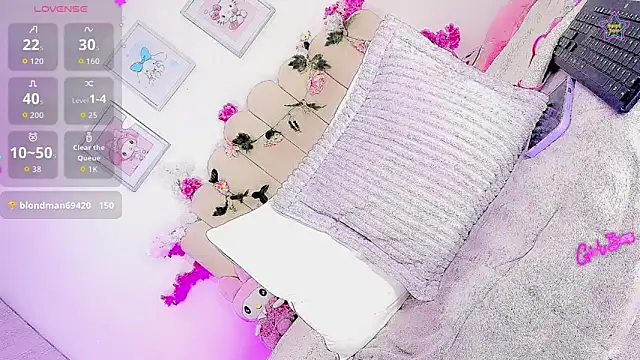 Pokazy przed kamerką – Eboney_Hott