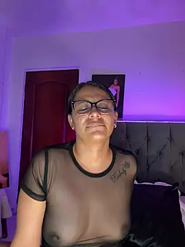 Živý XXX chat ema_zoe