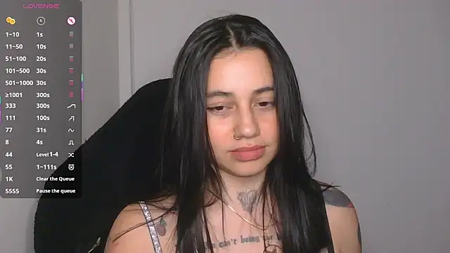 val_bardot's Live XXX Chat