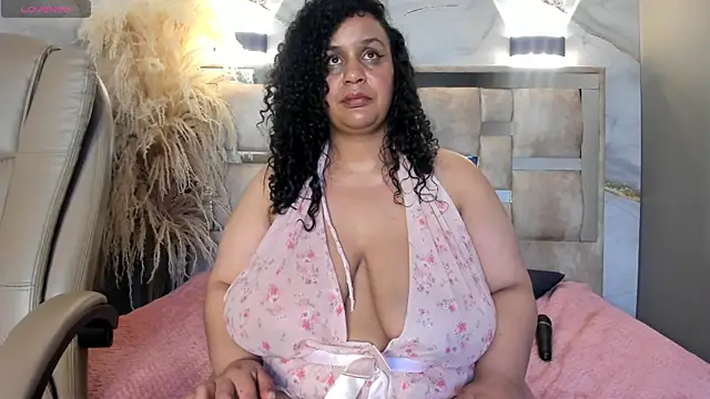 Онлайн чат XXX Danielaa_a