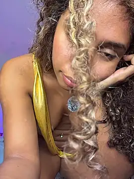 stormyy_ Chat XXX in diretta