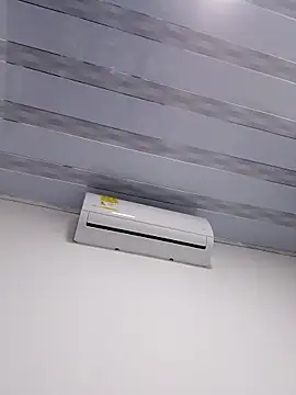 Liancy's Webcam Show