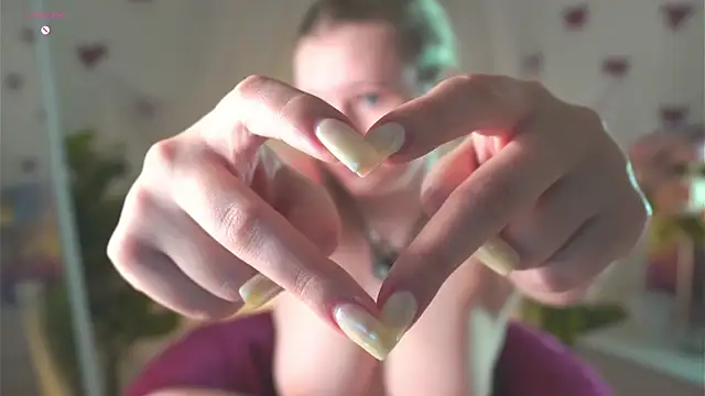 MaydaFoulk's Webcam Show