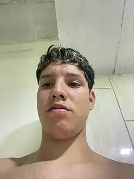 Chatroom XXX en direct de Theus26_