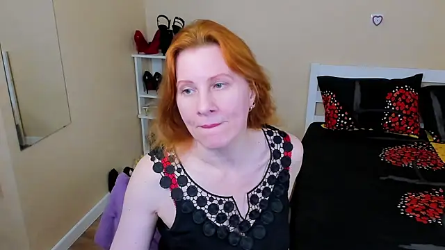 FoxySophia Chat XXX in diretta