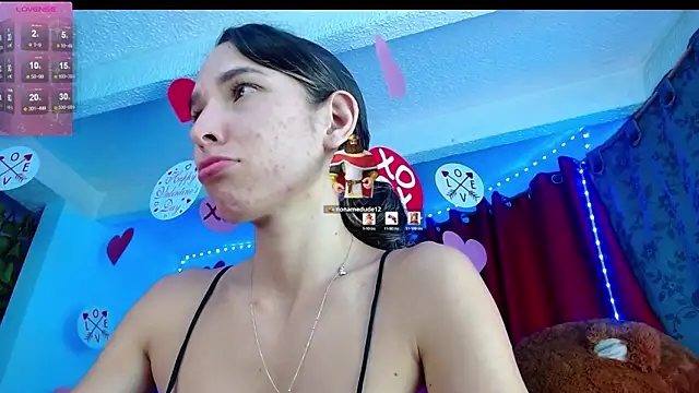 Niky_777 লাইভ XXX চ্যাট