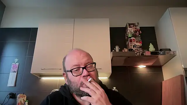 theitalianbear Webcam show