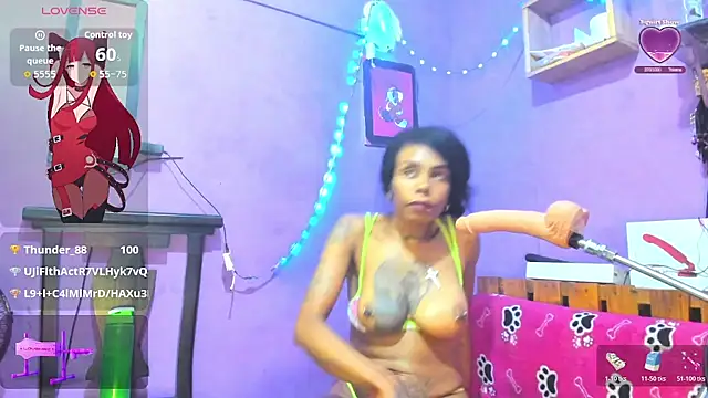 SEXY-BUNNY13のウェブカメラショー