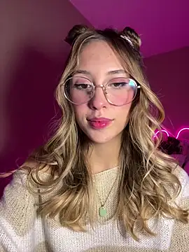 fanyabbey élő XXX-chatje