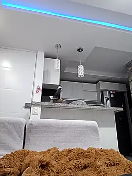 Im_Venus Adlı Modelin Canlı XXX Sohbeti