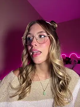 fanyabbey: онлайн-секс-чат