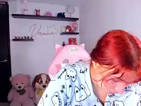 Vannessa__Shy – Live XXX-chat