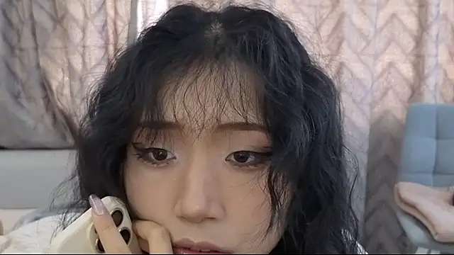 SweetMiaXO webkamerás műsora