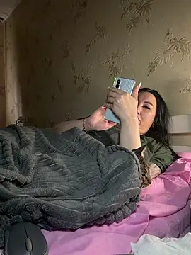 แชท XXX สดของ Naughtbaby_2025