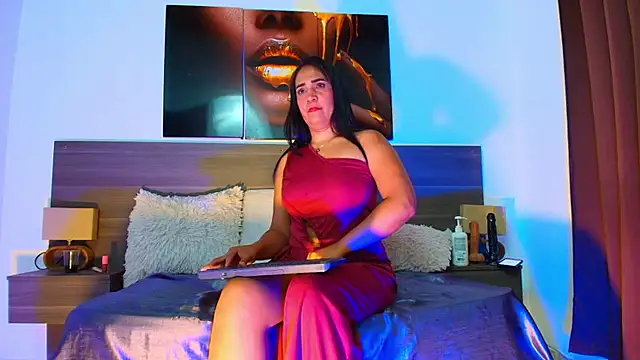 Mila_cams1_ Chat XXX in diretta