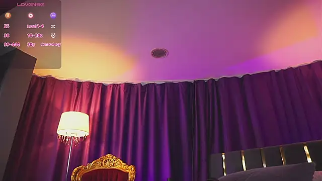 XXX chat uživo modela EmpressDesires