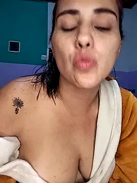 Show webcam de kariciasecreta