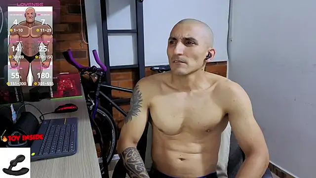XXX chat uživo modela Marck_Muscle