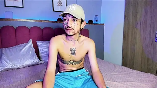 MidnightSinners: онлайн-секс-чат