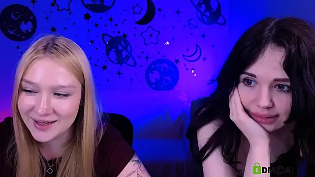 Chat +18 de playful_sophie ao vivo