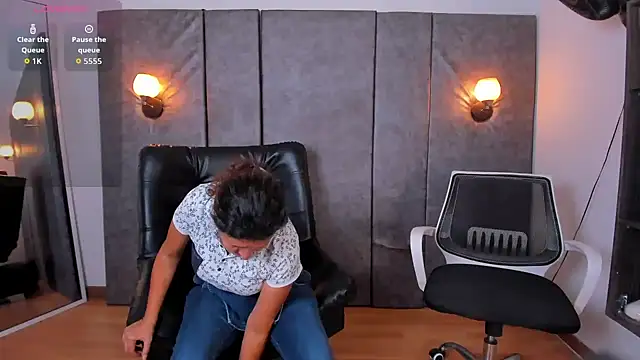 Czat XXX na żywo – Keyla_Milf