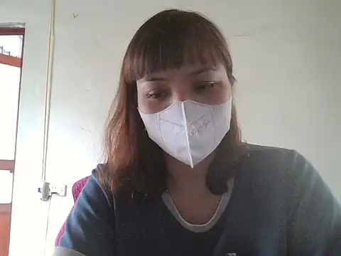 Angela-Eira Chat XXX live