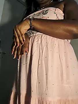 DIRTYSECRET_QUEEN_07's Webcam Show