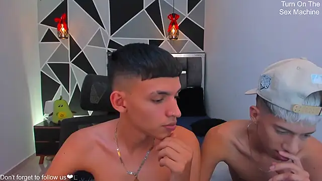 Pokazy przed kamerką – Juan_Nd_Steven