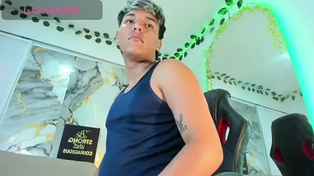 Chat XXX ao vivo de ryan_carter08