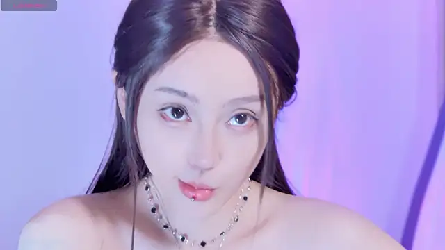 Yr_kitten_333 Show Webcam