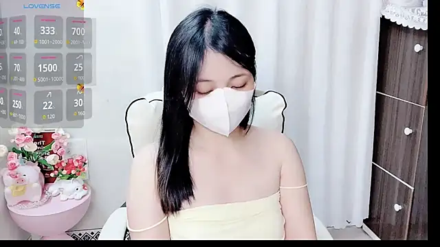 Clover_Nhi live XXX chat