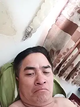 Brongiep Adlı Modelin Web Kamerası Şovu