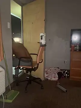 Chatroom XXX en direct de Stressreliever82