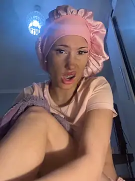 Show modela Goldenfairy na web-kameri