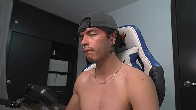 Chatroom XXX en direct de _morghan_