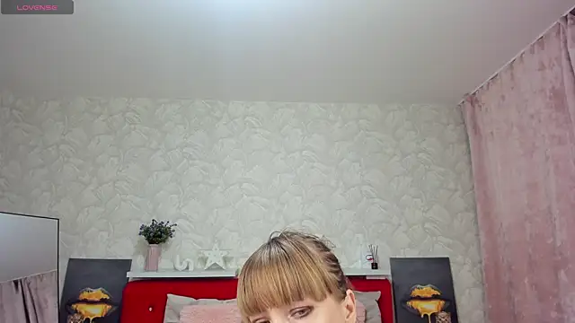 KattyPeachX 现场XXX聊天