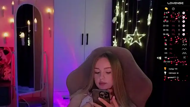 Онлайн чат XXX Nestyzz