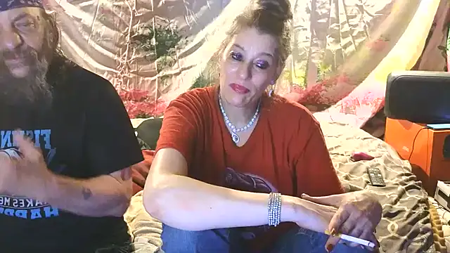 PropertyAndBiker ওয়েবক্যাম শো