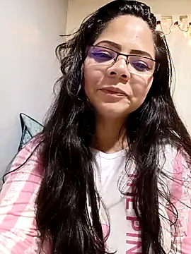 ROUSSE_SINCLAIR Live XXX-chat