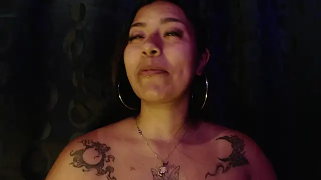 Chat XXX en directo de Katta_ossa