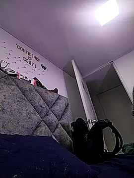 Shantey_Laurent লাইভ XXX চ্যাট