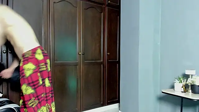 eren_jeager Show Webcam