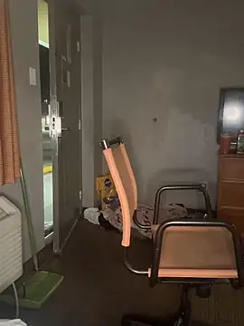 Stressreliever82's Live XXX Chat