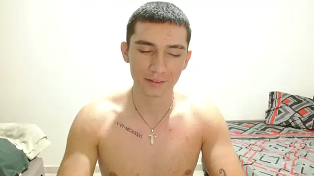 Chatroom XXX en direct de ChicoMaloFfF